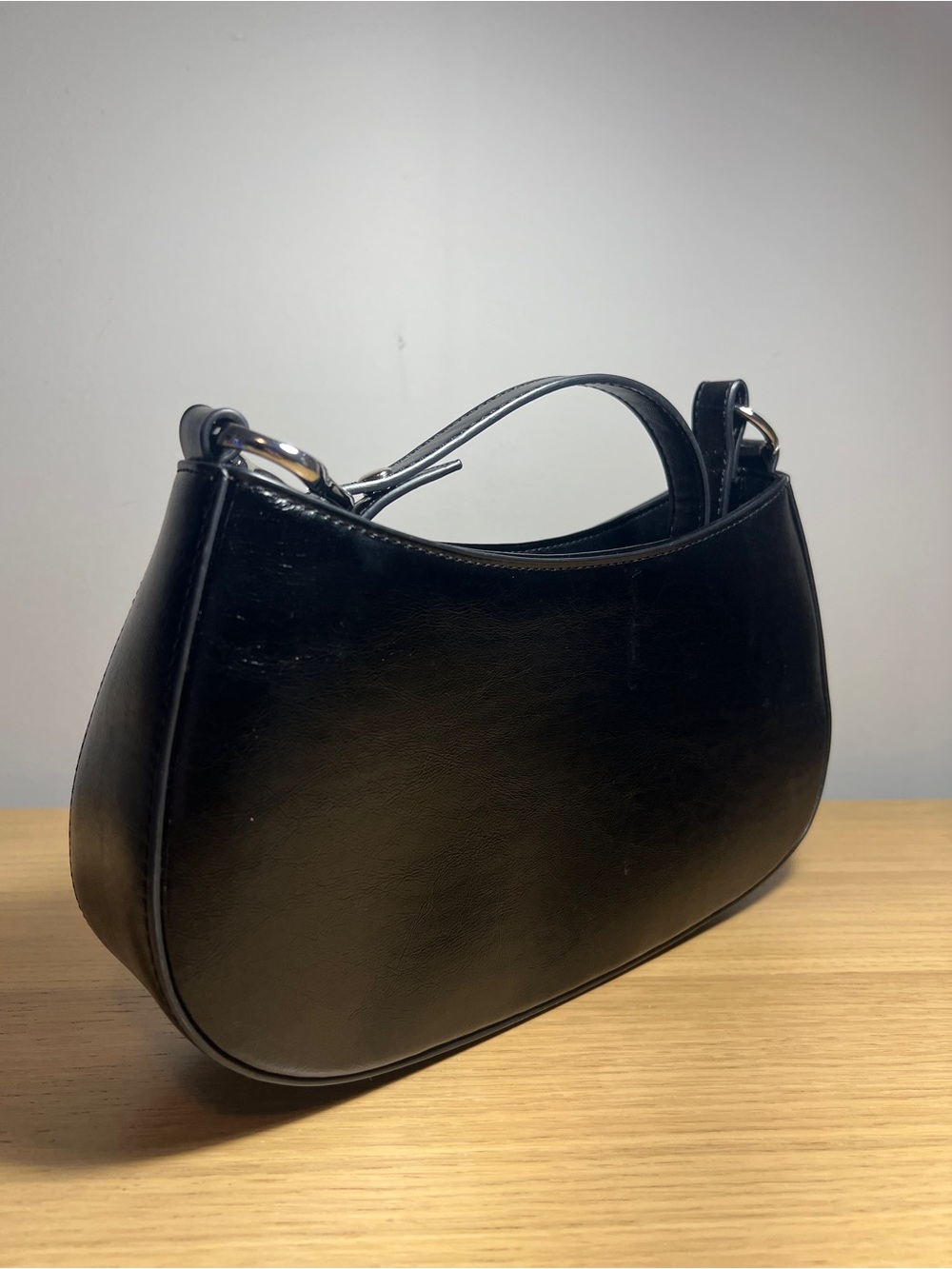 🖤 Call It Spring Y2K Style Black Glossy Hobo Shoulder Bag Mini Purse - Picture 4 of 11